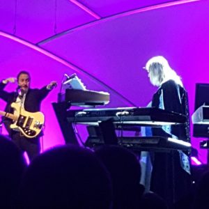 Rick Wakeman and Lee Pomoroy. Amazing.